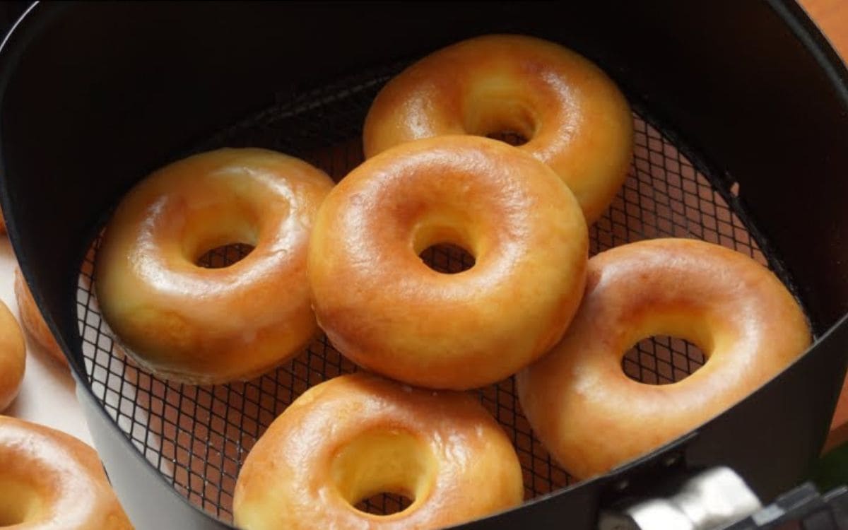 Air Fryer Donuts