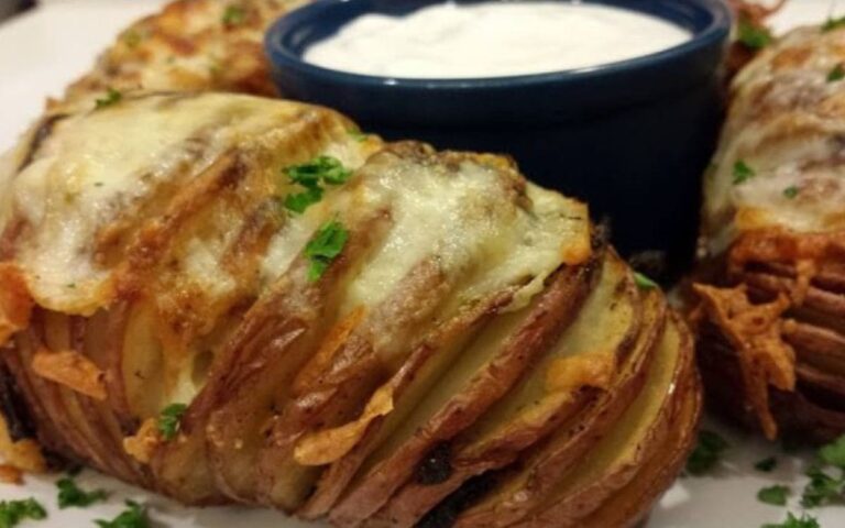 Crispy Air Fryer Hasselback Potatoes: Delicious and Easy